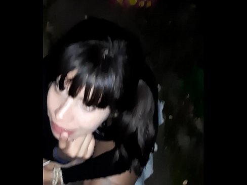 ❤️ На улице раздулся пенис в обмен на конфету ☑ Порнушка у нас ☑